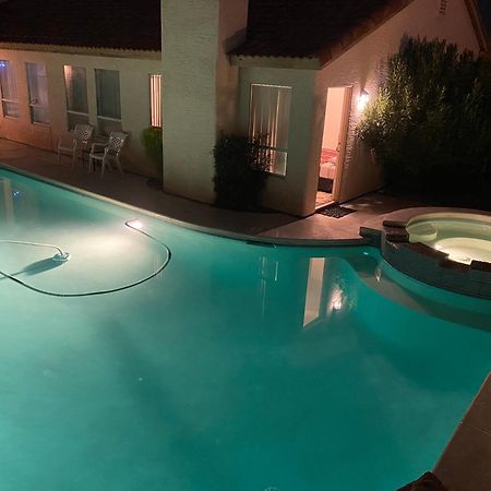 Luxury 1900 Sq Ft House Huge 46 Ft Pool & Hot Spa Las Vegas Dış mekan fotoğraf
