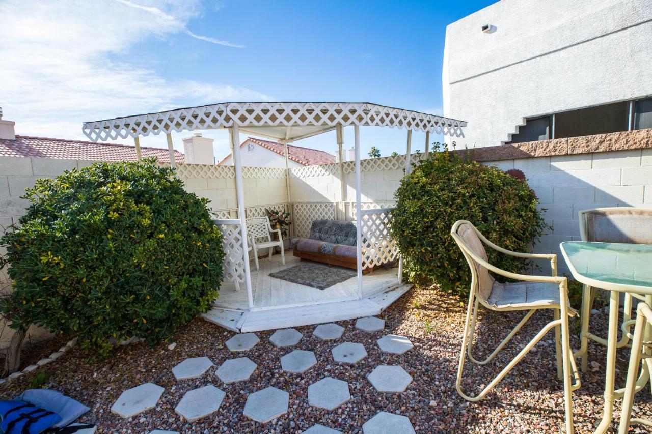 Luxury 1900 Sq Ft House Huge 46 Ft Pool & Hot Spa Las Vegas Dış mekan fotoğraf
