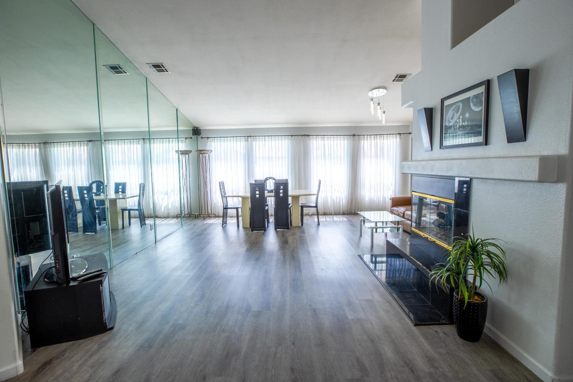 Luxury 1900 Sq Ft House Huge 46 Ft Pool & Hot Spa Las Vegas Dış mekan fotoğraf
