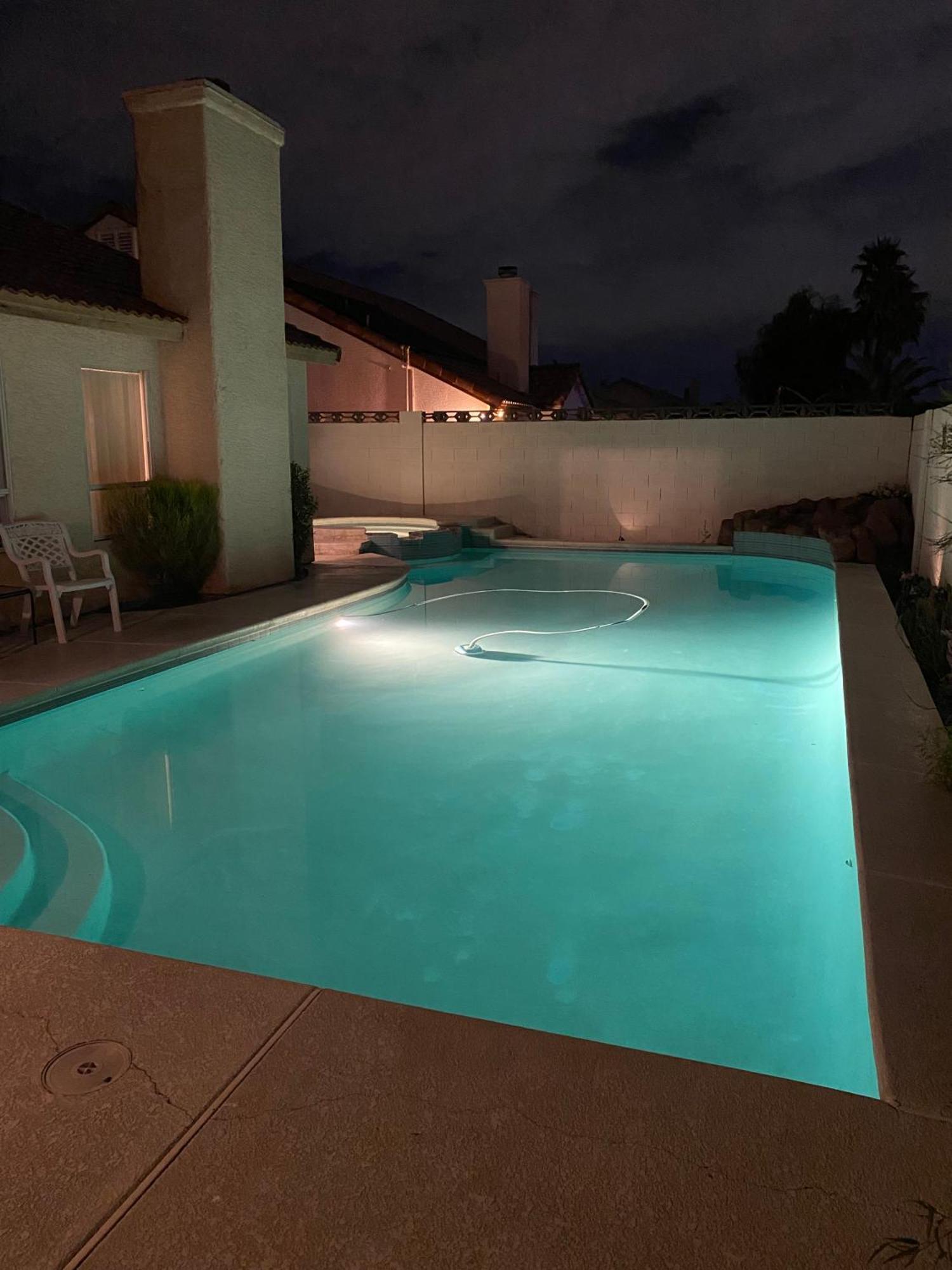 Luxury 1900 Sq Ft House Huge 46 Ft Pool & Hot Spa Las Vegas Dış mekan fotoğraf